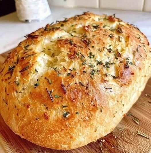 Rustic No-Knead Rosemary Garlic Bread